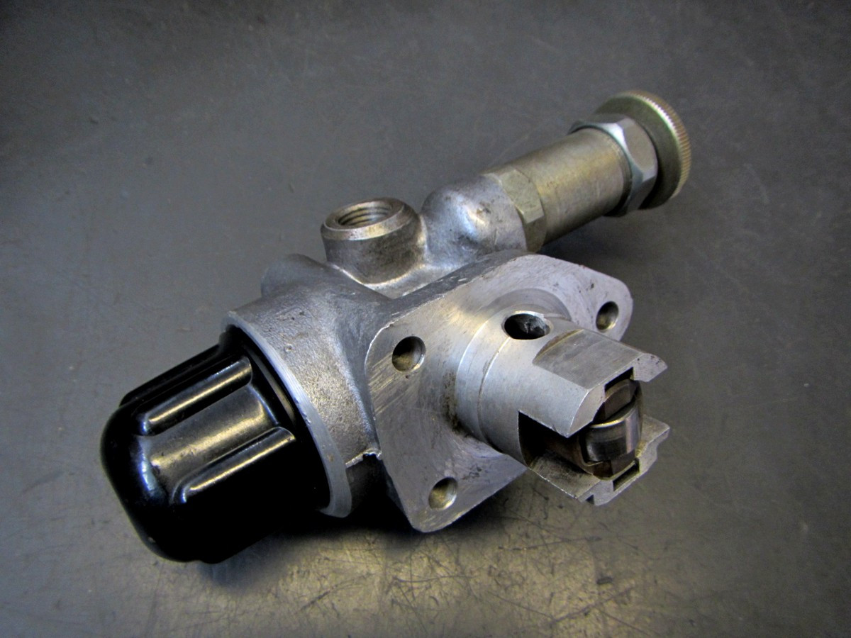 Dieselpumpe Handpumpe IFA Fortschritt Multicar (10211