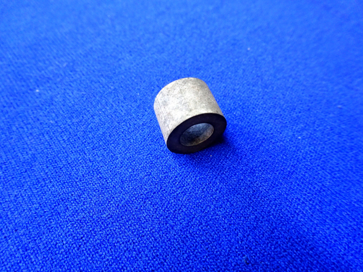 gummidichtung-reifenf-ll-ventilstecker-ifa-ddr-26936-sixpoints