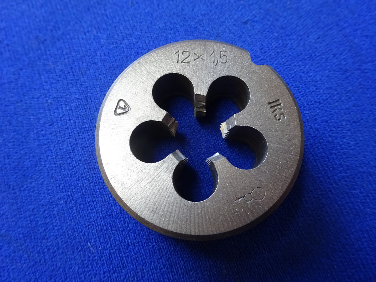 Gewindeschneider M12 X 1 5