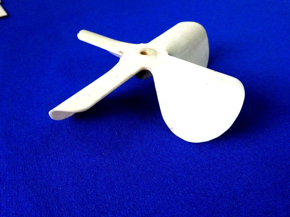 Elektrischer Lüfterflügel Ersatz 40cm - PP Material Mit Mutternabdeckung