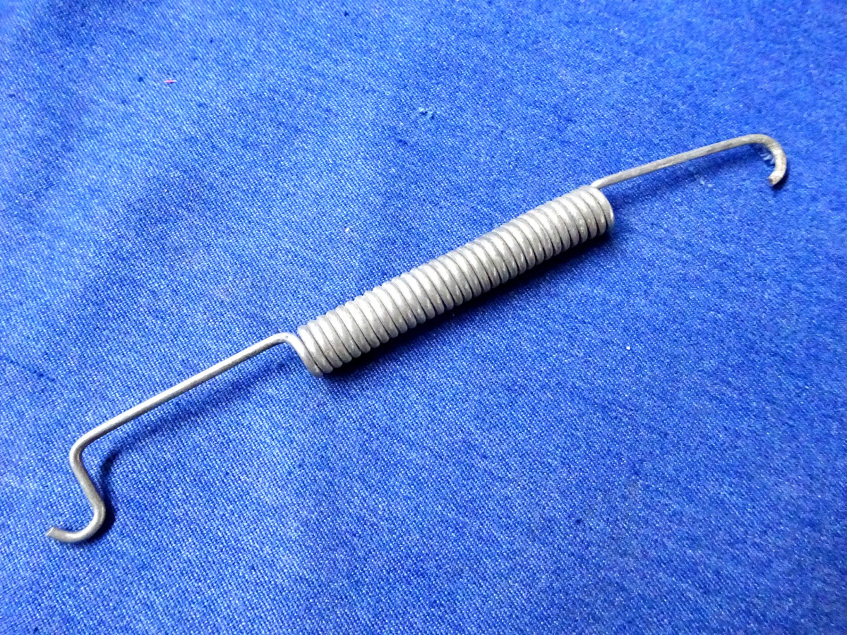 Bremsbacken Rückzugsfeder 160 mm IFA DDR (26316) ***sixpoints*** der