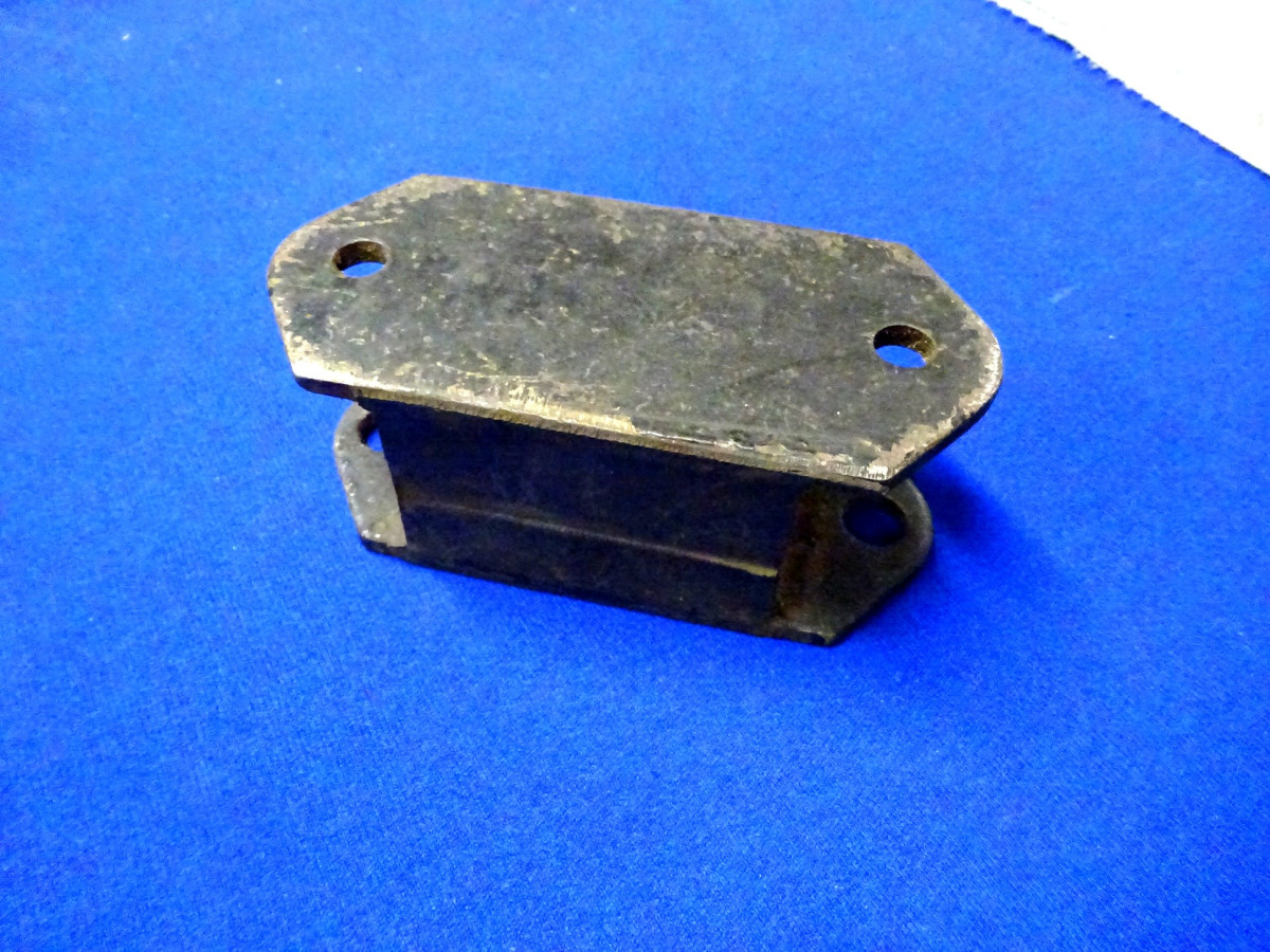 39272 01 MOTORLAGER MOTORHALTER MOTORAUFHÄNGUNG LEMFÖRDER FÜR RENAULT 39272 01 MOTORLAGER MOTORHALTER MOTORAUFHÄNGUNG LEMFÖRDER FÜR RENAULT