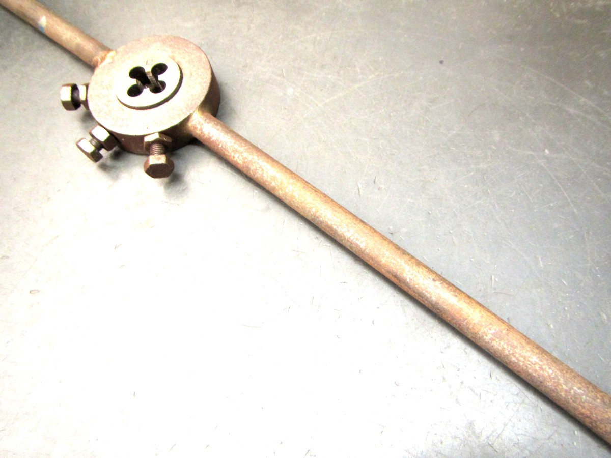 HARFINGTON Sechskant-Gewindeschneider M12x1,5 – Rechtsgewinde Aus HSS-Stahl, 27mm Sechskant, Für Metall & Holz