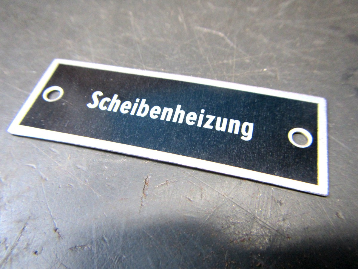 Schild Scheibenheizung Aluschild DDR (C18542)