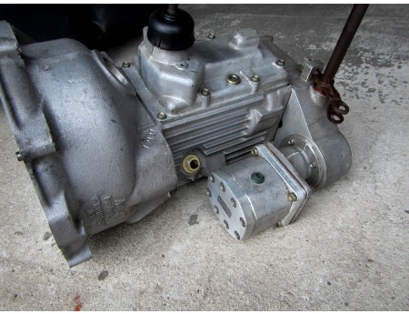 Getriebe Multicar M22 Kipperpumpe Hydraulikpumpe (C10636)