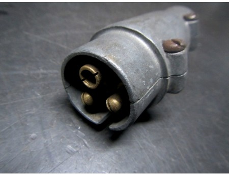 Stecker 3-polig Oldtimer Traktor IWL Anhänger Neu (13837)