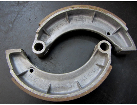 Bremsbacken MZ TS ETS ETZ 125 / 150 NEU (14995)