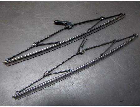 Scheibenwischer Wischerblatt 2 Stk. 330 mm Fiat 124 125 (C16110)