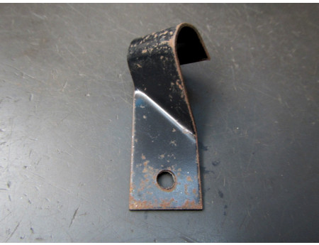 Halteblech links Handbremsseil Trabant (9213-1)