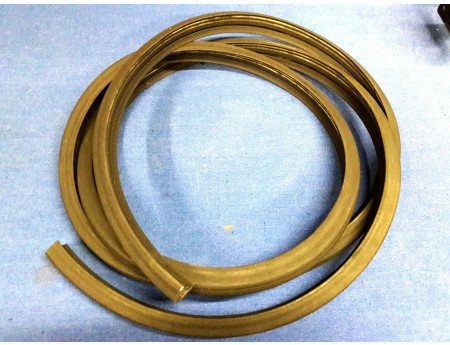 Scheibengummi Trabant Komi Seitenscheibe (28851)