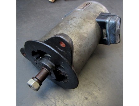 Lichtmaschine 6V 220W Wartburg 311 312 Trabant (5384)