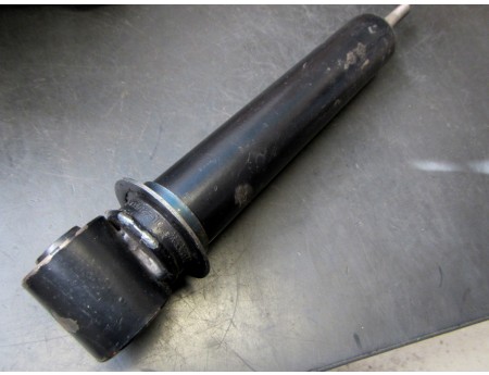 Stoßdämpfer Trabant 1.1 Hinterachse 1 Stück Neu (C8524)