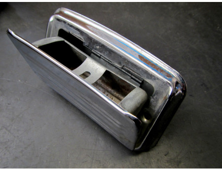 Aschenbecher Chrom Dacia 1300 (C8526)