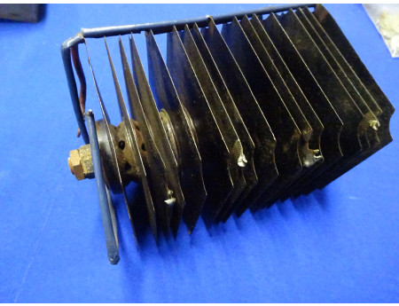 Plattengleichrichter Ladegerät (28415)