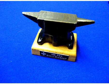 Amboss Briefbeschwerer VEB PSW Brand-Erbisdorf (28440)