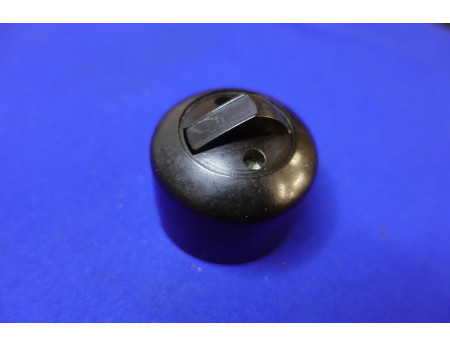 Wippenschalter Aufputz IKA DDR B70052 (29130)