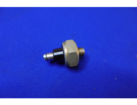 Öldruckschalter SKO / K7 0,9 - 1,1  IFA Fortschritt Neu (10180)