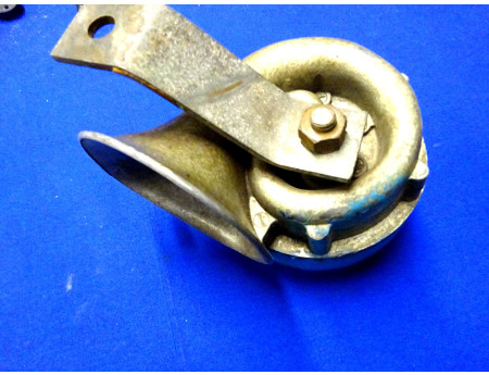 Horn Hupe FER 8422.1/1 EMW IFA 12 Volt (28796)