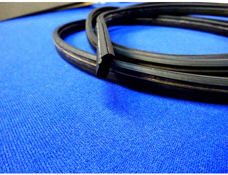 Kantenschutz Scheibenprofil 5 x 13 mm IFA DDR 2 Meter (26441)