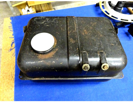 Tank Trabant 500 600 Kraftstofftank 24 L (28810)