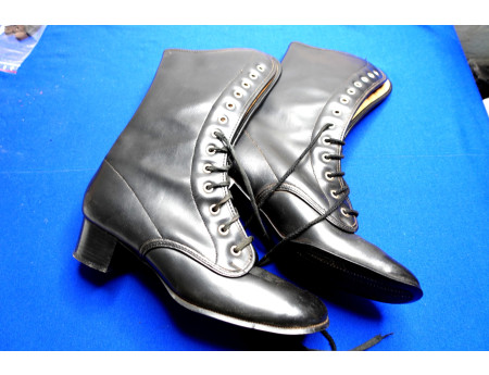 Schnürstiefel Leder schwarz DDR Damenstiefel (29414)