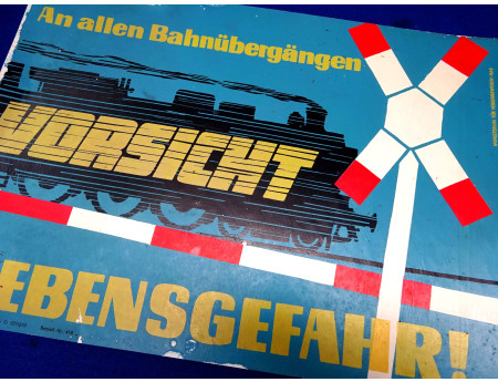 DEWAG Schild Bahnübergang Lebensgefahr 1959 (26745)