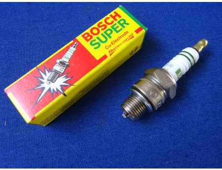 Bosch W7AC Zündkerze Wartburg Trabant B1000 (26815)
