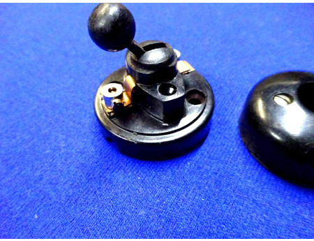 Kippschalter 36 mm antik neuwertig (26991)