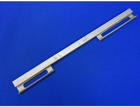 Fensterheber Schiene hinten links Wartburg 353 neu (C11195)