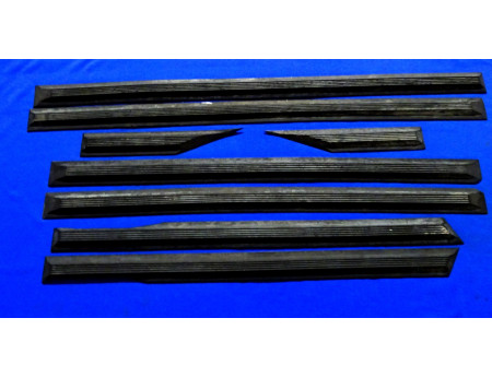 Seitenschutzleiste Gummi Rammschutz Wartburg 353 (25240)