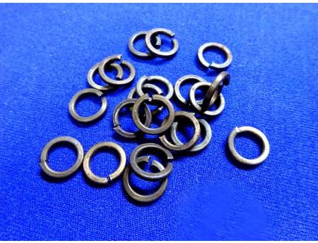 Federring B8 Sicherungsring 8 mm brüniert 20 Stück (25328)