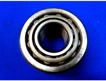 Kegelrollenlager 7606 Differential Wolga GAZ 21 / 24 CCCP (25496)