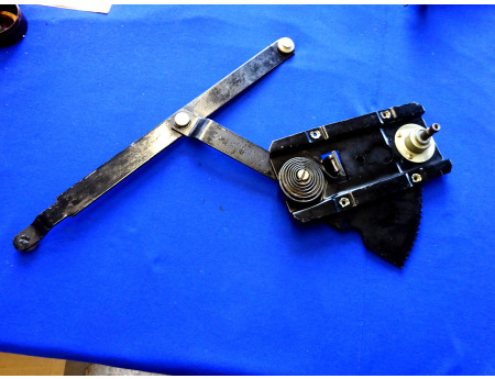 Fensterheber Kurbelapparat CCCP 37001034-72 (27761)