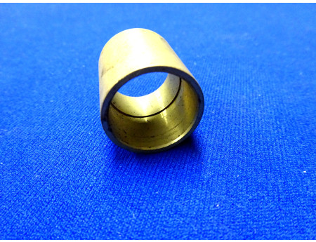 Buchse Messing 18,7x22x24,4 mm IFA DDR (27795)
