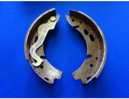 Bremsbacken Hinterachse Wartburg 311 rechts (C00388)