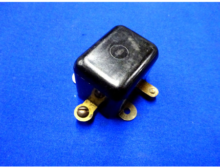 Relais 1 Volt Oldtimer Bakelit (27900)