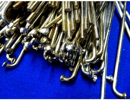 Speichen M3 MZ Chrom / Nickel 3 x 126 mm Posten (27925)