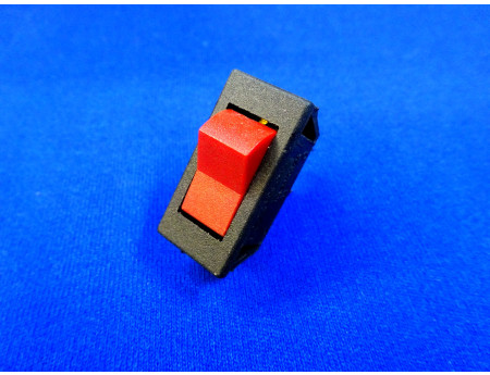 Wippenschalter rot 8602.3/1 IFA DDR Zusatzschalter (25941)