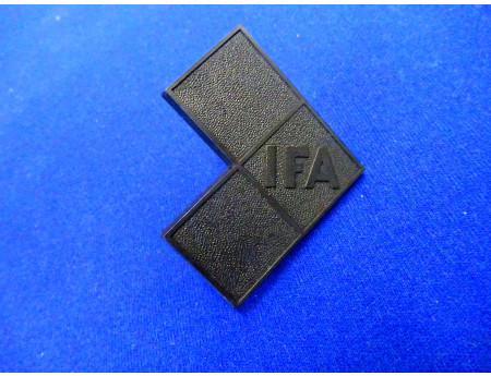 IFA Logo Emblem Schriftzug B1000 IFA DDR (28087)