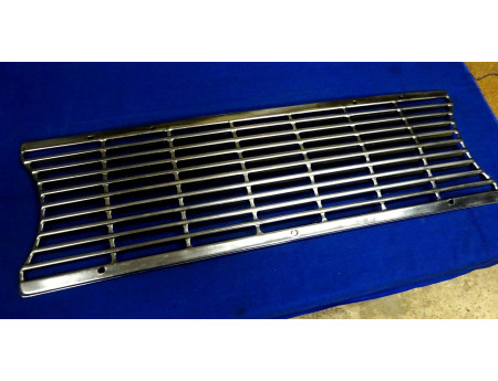 Kühlergrill Chrom Wartburg 353 neuwertig (28099)