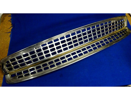 Chrom Kühlergrill Wartburg 311 / 312 (28143)
