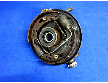 Schwenklager Ankerplatte Wartburg 311 links (28145)