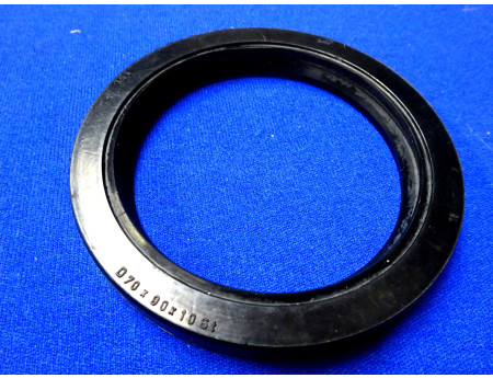 Wellendichtring D70x90x10ST Kurbelwelle Lada 2101 (28210)