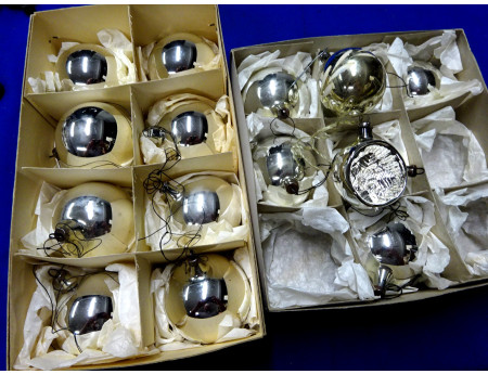Weihnachtskugeln silber DDR Baumbehang 16 Stk (28235)