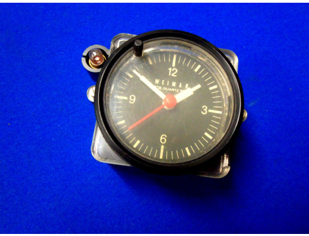 Weimar Quartz Autouhr IFA DDR (28987)