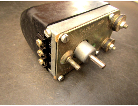 Scheibenwischermotor 8742.25 Wartburg 311 IFA DDR 12 Volt (C21267)