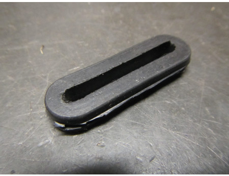 Karosseriedurchführung Gummidurchführung 15x40 mm IFA DDR (19189-1)