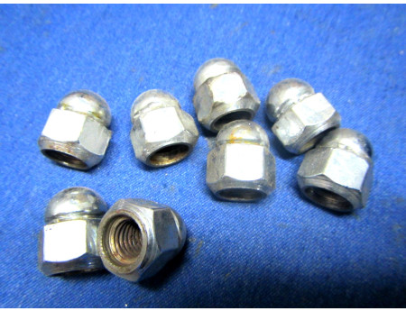 Radmuttern Chrom 8 Stück Hutmutter 10x1,5 mm Saporoshez (23080)