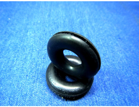 Gummidurchführung 11x27x7 mm IFA DDR Durchführungsgummi (23188)