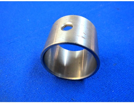 Buchse 28x32x25 mm IFA DDR (23417)